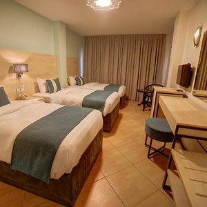 Economy Triple Room